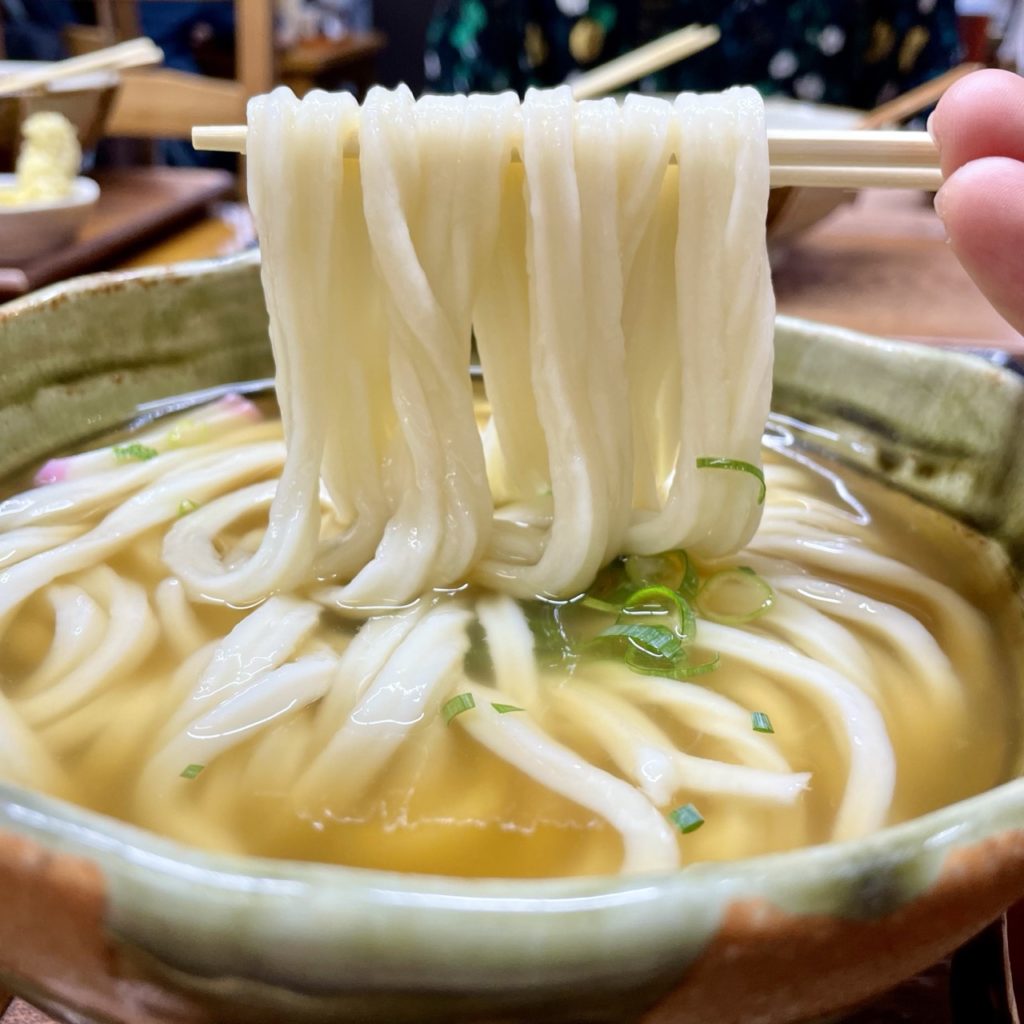 自家製うどん さんたく「冷かけうどん」 |